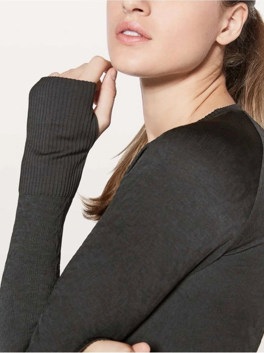 🖤Lululemon Rest Less Pullover Top Black Textured Long Sleeve Size 6 NWOT